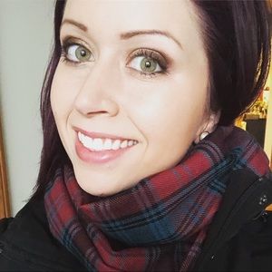 Meet your Posher, Devon